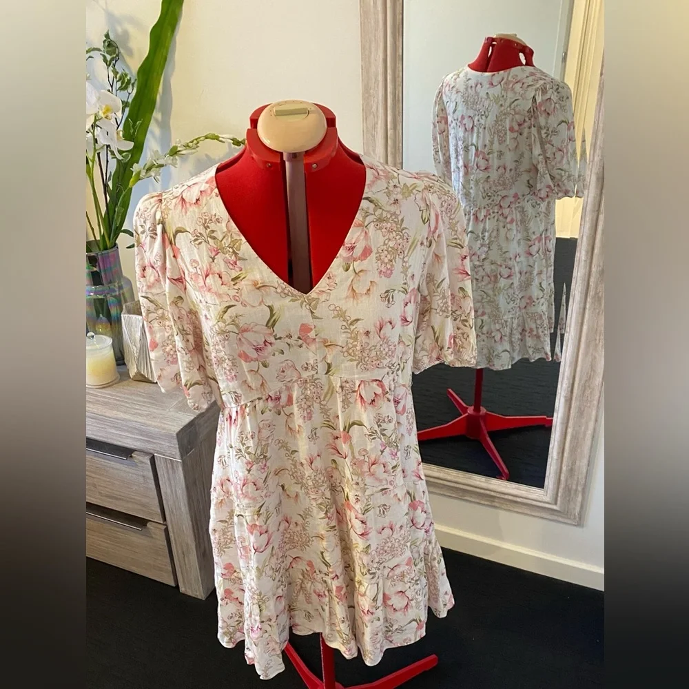 Size 14 - Forever New Tuscany Linen Mini Dress - Willow Floral - Picture 5 of 16